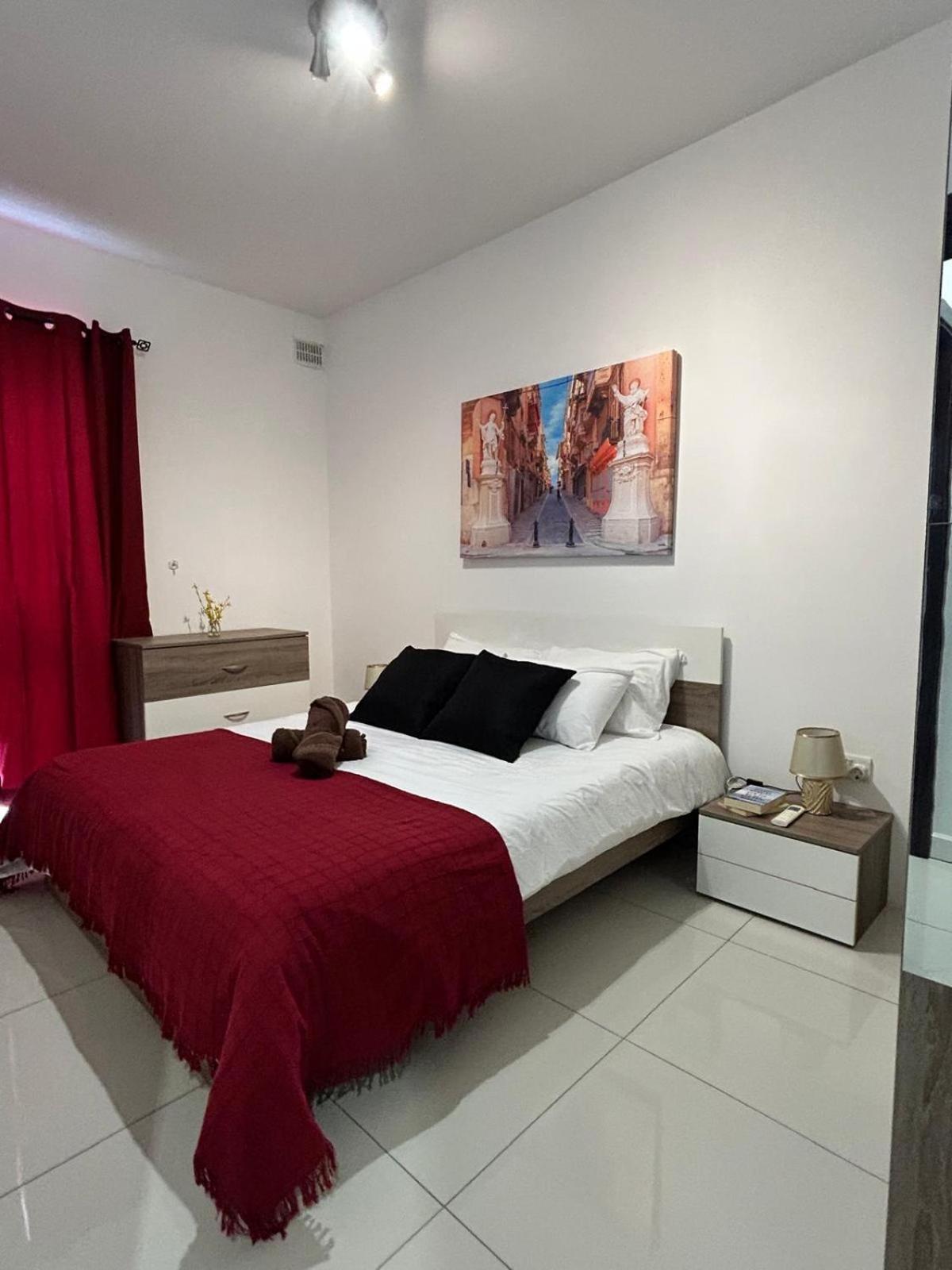 Tjs 2 Apartamento *